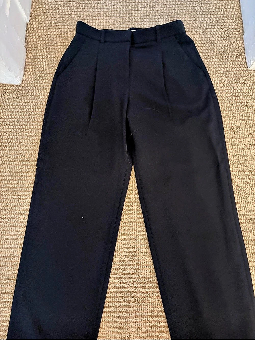 Abercrombie & Fitch Sloane Tailored Wide Leg Pant Black Waist 27/4S - Picture 2 of 4